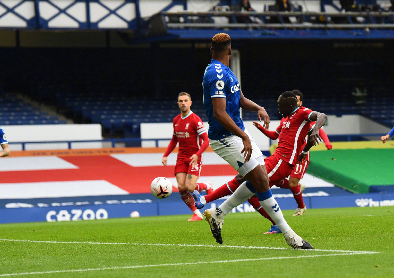 会传闻背后 会传闻背后