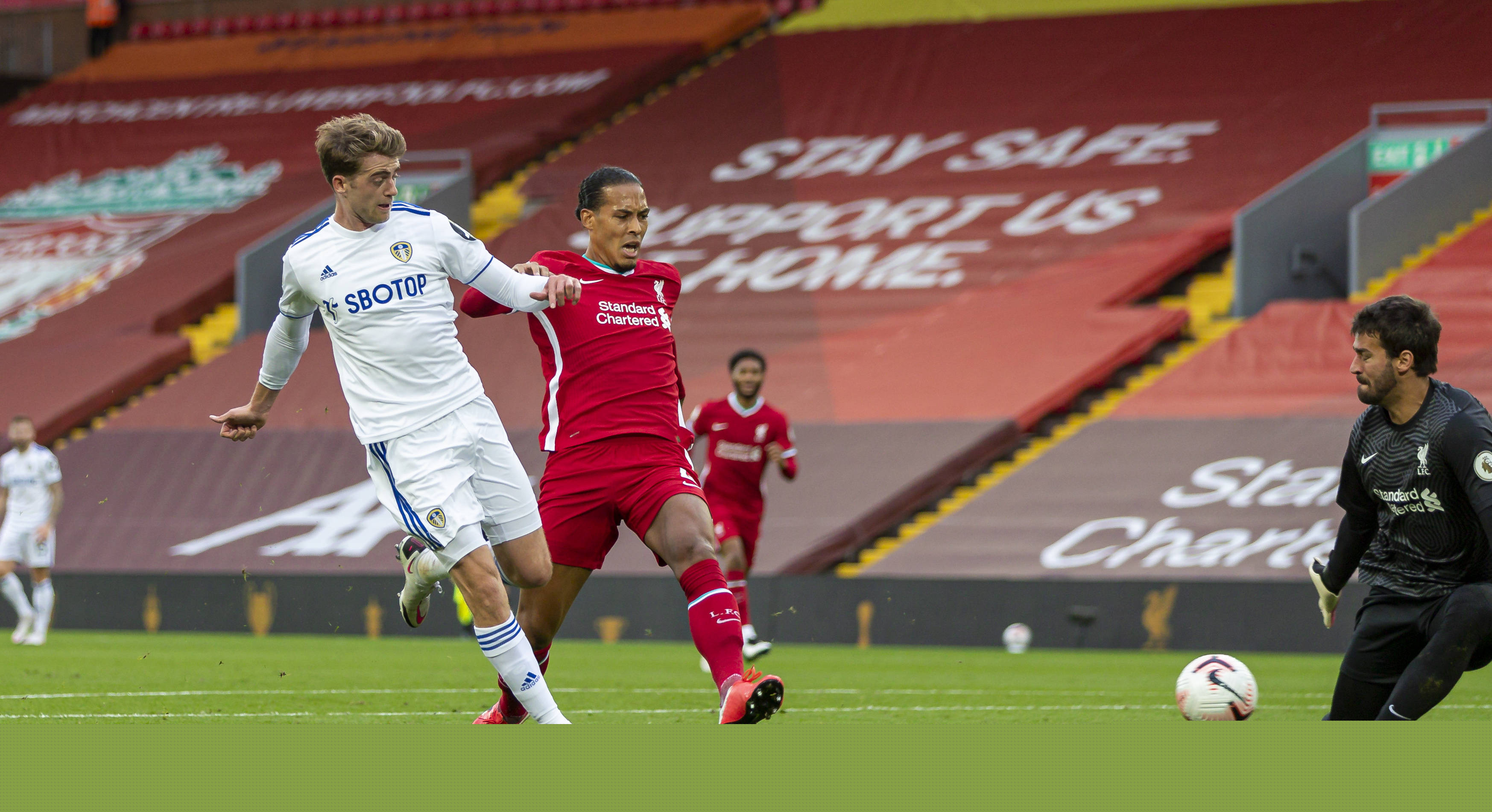 他利用强侧 他利用强侧